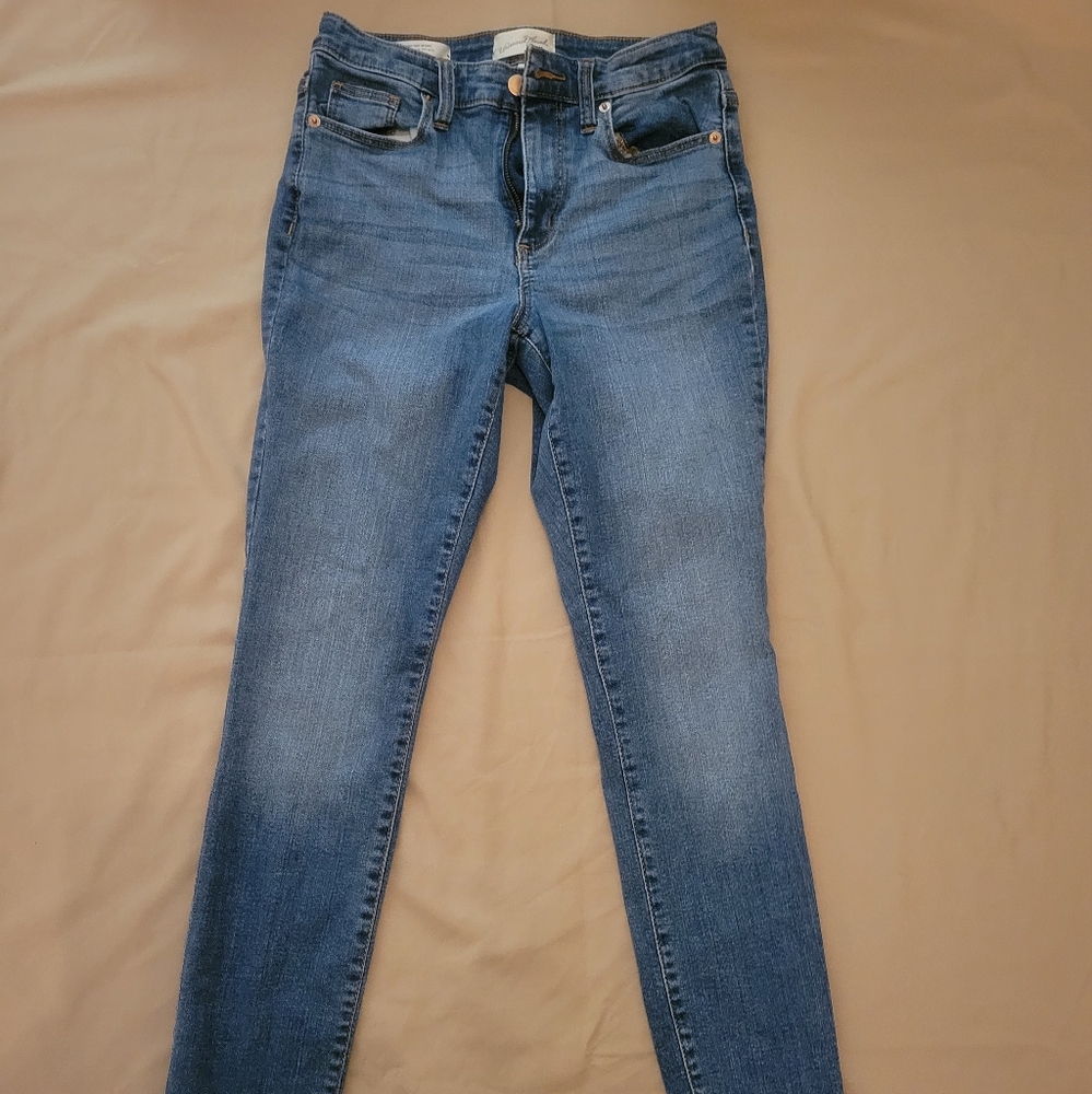 Universal Thread Co Jeans